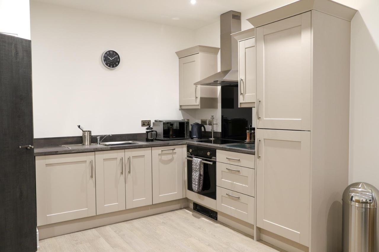 16 Queen Avenue Collection By Happy Days Liverpool Exterior foto