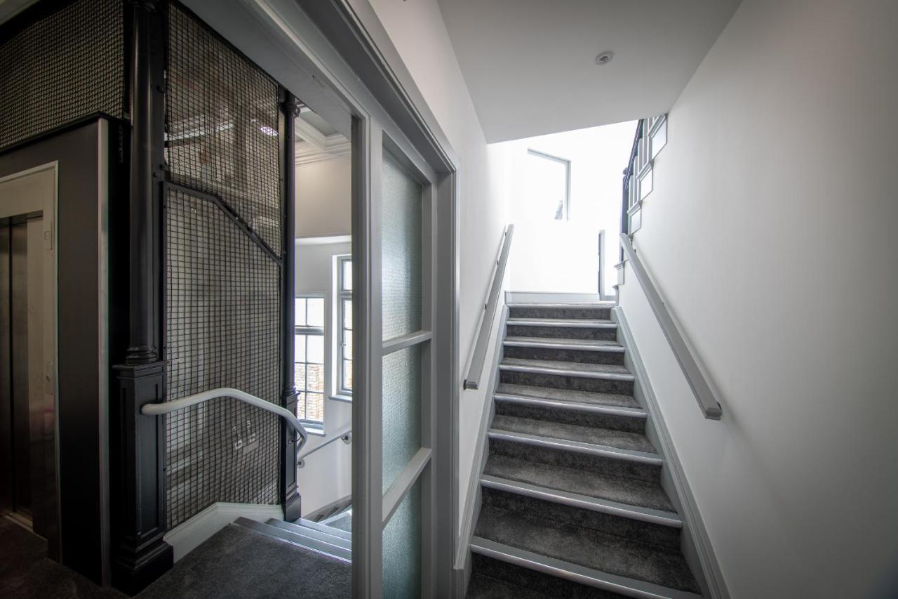 16 Queen Avenue Collection By Happy Days Liverpool Exterior foto